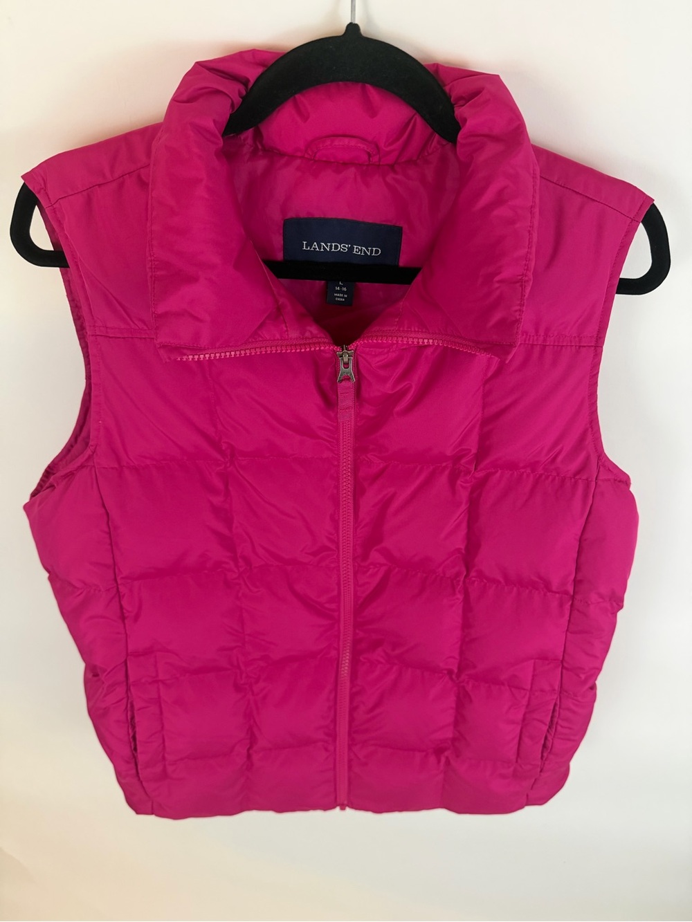 Lands’ End Girls Hot Pink Quilted Puffer Vest - Picture 3 of 7